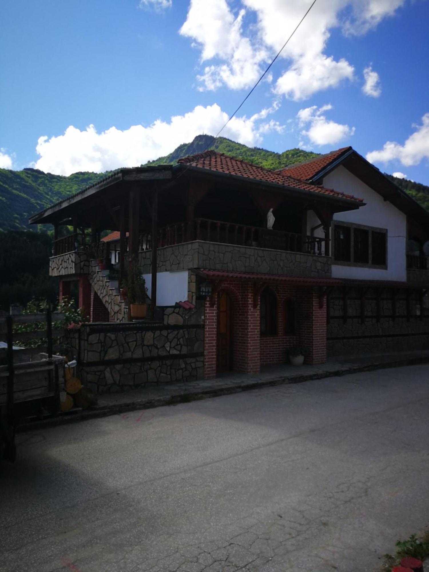 Guest House St Mariya Magdalena เดวิน ภายนอก รูปภาพ